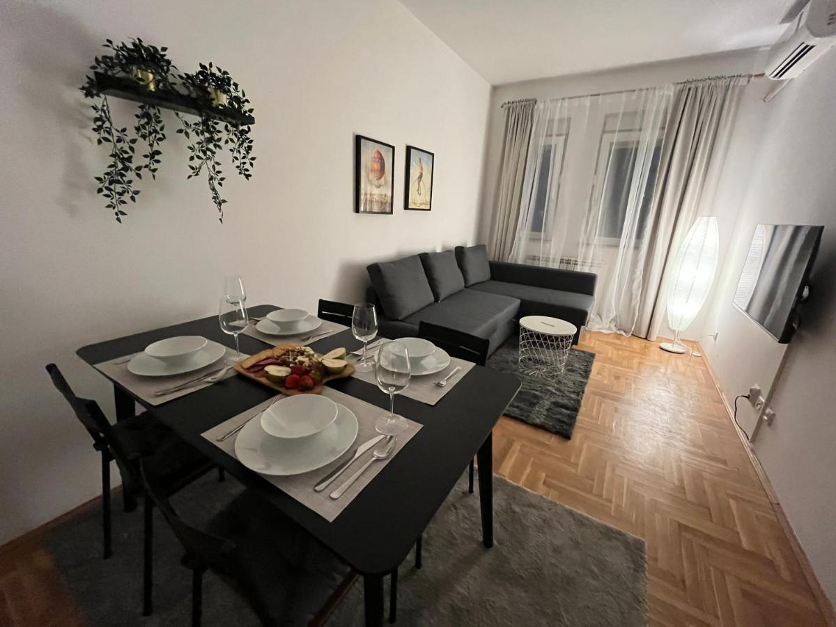 Apartment Ana - City Center Belgrad Dış mekan fotoğraf